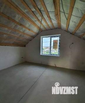 Дом 100м², 2-этажный, участок 3 сот.  