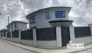 Дом 130м&sup2;, 2-этажный, участок 3 сот.  