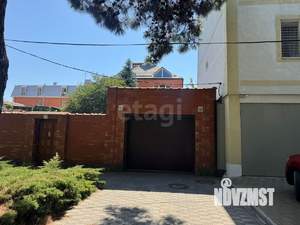 Дом 250м&sup2;, 2-этажный, участок 4 сот.  