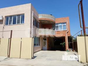 Дом 240м&sup2;, 2-этажный, участок 5 сот.  