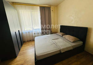 Дом 100м&sup2;, 3-этажный, участок 10 сот.  