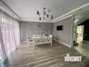 Дом 154м&sup2;, 2-этажный, участок 4 сот.  