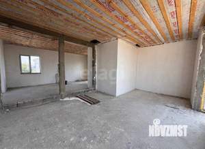 Дом 200м², 2-этажный, участок 5 сот.  