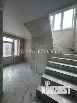 Дом 185м², 2-этажный, участок 4 сот.  