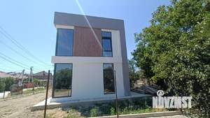 Дом 209м&sup2;, 2-этажный, участок 3 сот.  