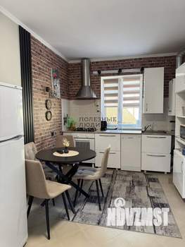 Дом 98м&sup2;, 2-этажный, участок 3 сот.  