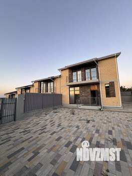 Таунхаус 140м², 2-этажный, участок 3 сот.  