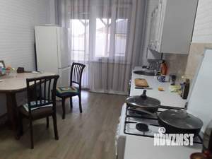 Дом 67м&sup2;, 2-этажный, участок 5 сот.  