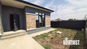 Дом 100м&sup2;, 2-этажный, участок 6 сот.  