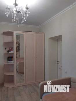 Дом 182м², 2-этажный, участок 8 сот.  