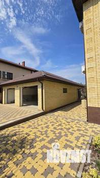 Дом 350м², 2-этажный, участок 10 сот.  