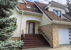 Дом 225м², 2-этажный, участок 7 сот.  