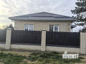 Дом 70м&sup2;, 2-этажный, участок 4 сот.  