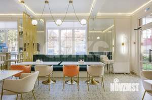 Дом 988м&sup2;, 4-этажный, участок 4 сот.  