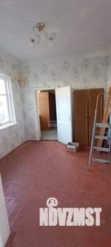 Дом 100м&sup2;, 2-этажный, участок 3 сот.  