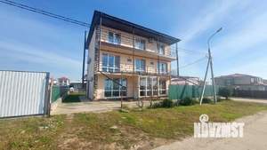 Дом 244м&sup2;, 3-этажный, участок 7 сот.  