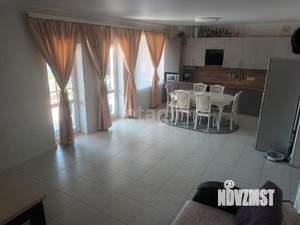 Дом 135м&sup2;, 2-этажный, участок 4 сот.  