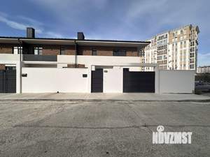 Таунхаус 181м², 2-этажный, участок 3 сот.  