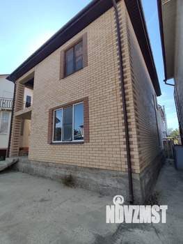 Дом 210м&sup2;, 2-этажный, участок 2 сот.  