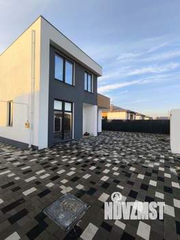 Дом 186м&sup2;, 2-этажный, участок 4 сот.  