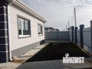 Дом 100м&sup2;, 1-этажный, участок 6 сот.  