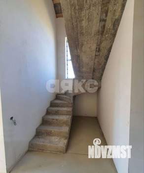 Дом 100м&sup2;, 2-этажный, участок 3 сот.  