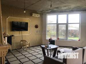 Дом 220м&sup2;, 2-этажный, участок 8 сот.  