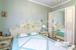 Дом 132м&sup2;, 2-этажный, участок 4 сот.  