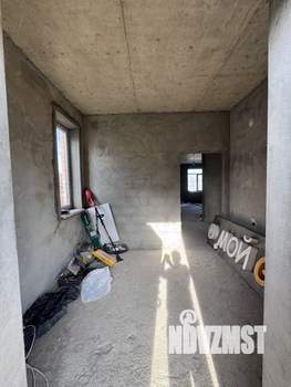 Дом 200м², 2-этажный, участок 5 сот.  