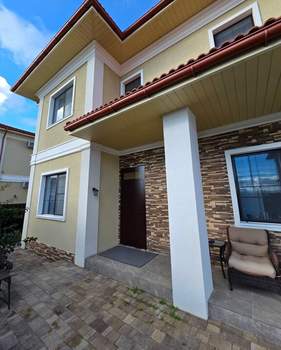 Дом 175м&sup2;, 2-этажный, участок 0 сот.  