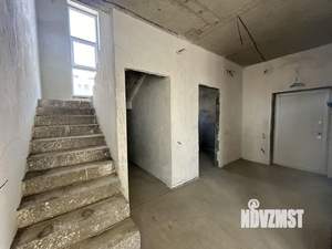 Дом 160м&sup2;, 2-этажный, участок 10 сот.  