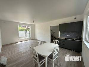 Дом 144м&sup2;, 2-этажный, участок 6 сот.  