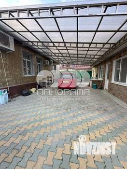 Дом 273м&sup2;, 2-этажный, участок 5 сот.  