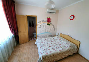 Дом 760м&sup2;, 4-этажный, участок 4 сот.  