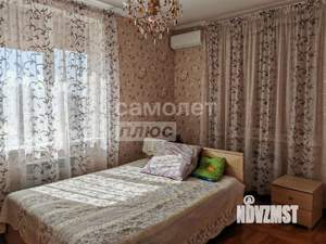 Дом 208м², 2-этажный, участок 8 сот.  
