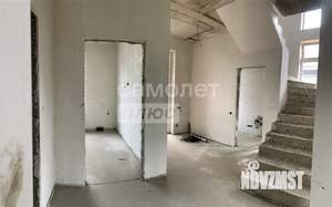 Дом 175м², 2-этажный, участок 5 сот.  