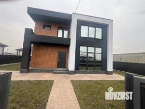 Дом 170м&sup2;, 2-этажный, участок 6 сот.  