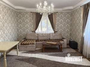 Дом 302м², 3-этажный, участок 5 сот.  