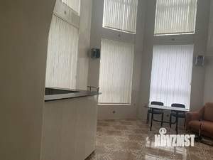 Дом 550м&sup2;, 2-этажный, участок 8 сот.  