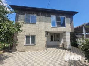 Дом 140м², 2-этажный, участок 8 сот.  