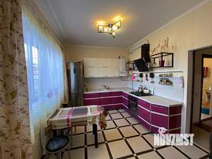 Дом 150м&sup2;, 2-этажный, участок 8 сот.  