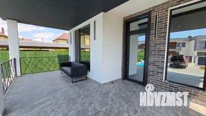 Дом 140м², 2-этажный, участок 5 сот.  