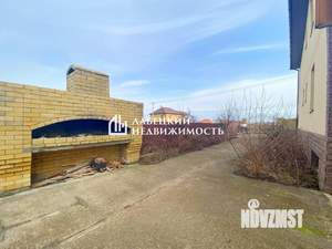 Дом 234м², 2-этажный, участок 10 сот.  
