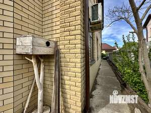 Дом 190м&sup2;, 2-этажный, участок 4 сот.  