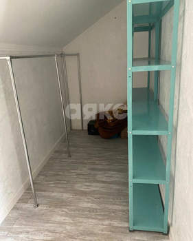 Дом 500м&sup2;, 2-этажный, участок 11 сот.  