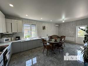 Дом 80м&sup2;, 2-этажный, участок 5 сот.  