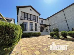 Дом 285м&sup2;, 2-этажный, участок 5 сот.  