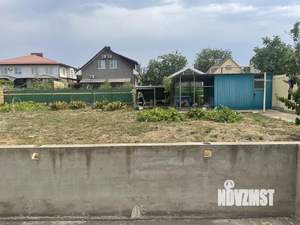 Дом 400м², 3-этажный, участок 10 сот.  