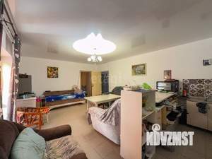 Дом 255м&sup2;, 3-этажный, участок 6 сот.  