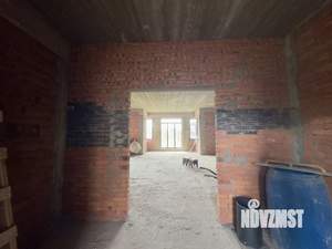 Дом 260м&sup2;, 2-этажный, участок 7 сот.  